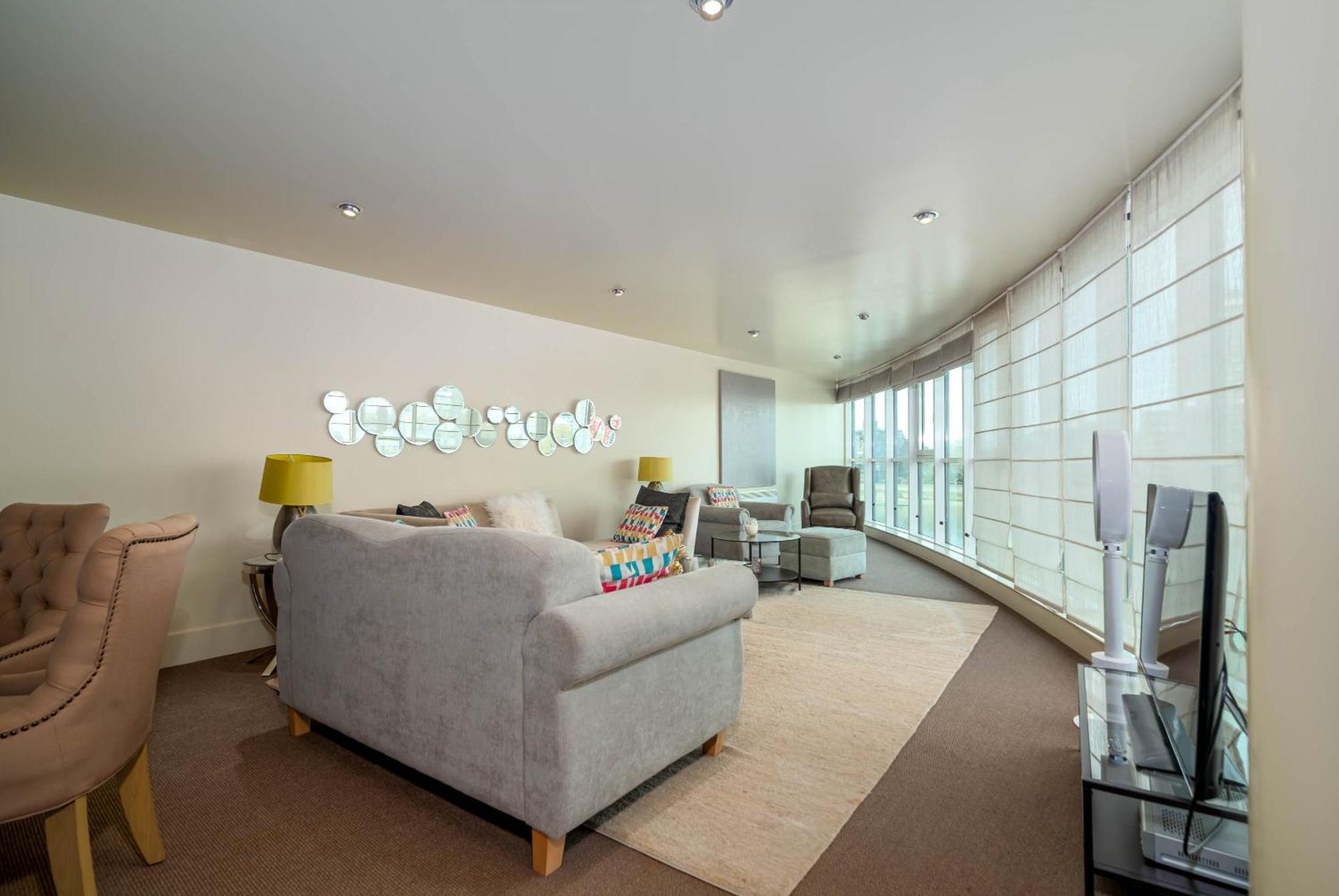 Fabulous 3 Bed Apartment In Vauxhall Лондон Экстерьер фото