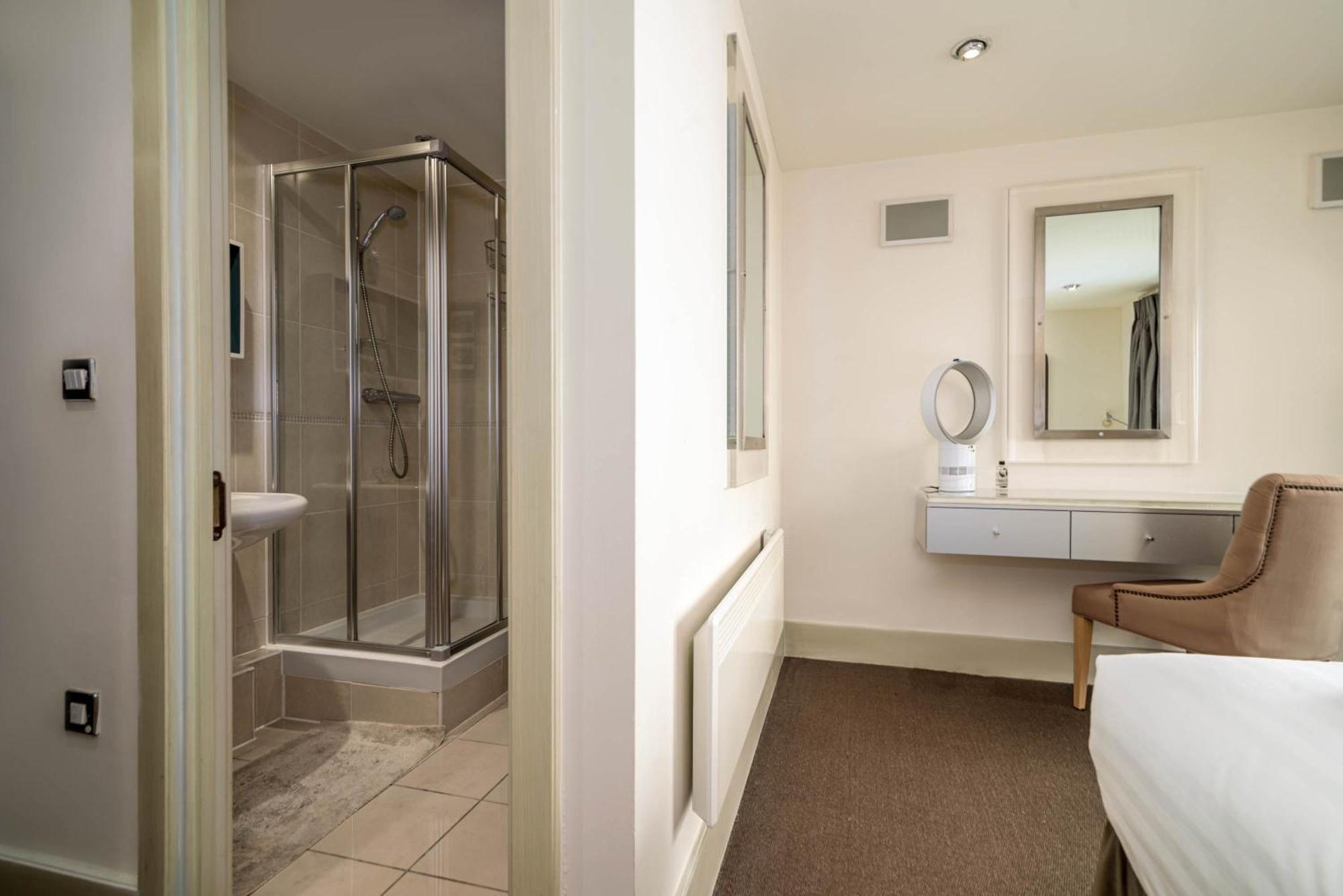 Fabulous 3 Bed Apartment In Vauxhall Лондон Экстерьер фото