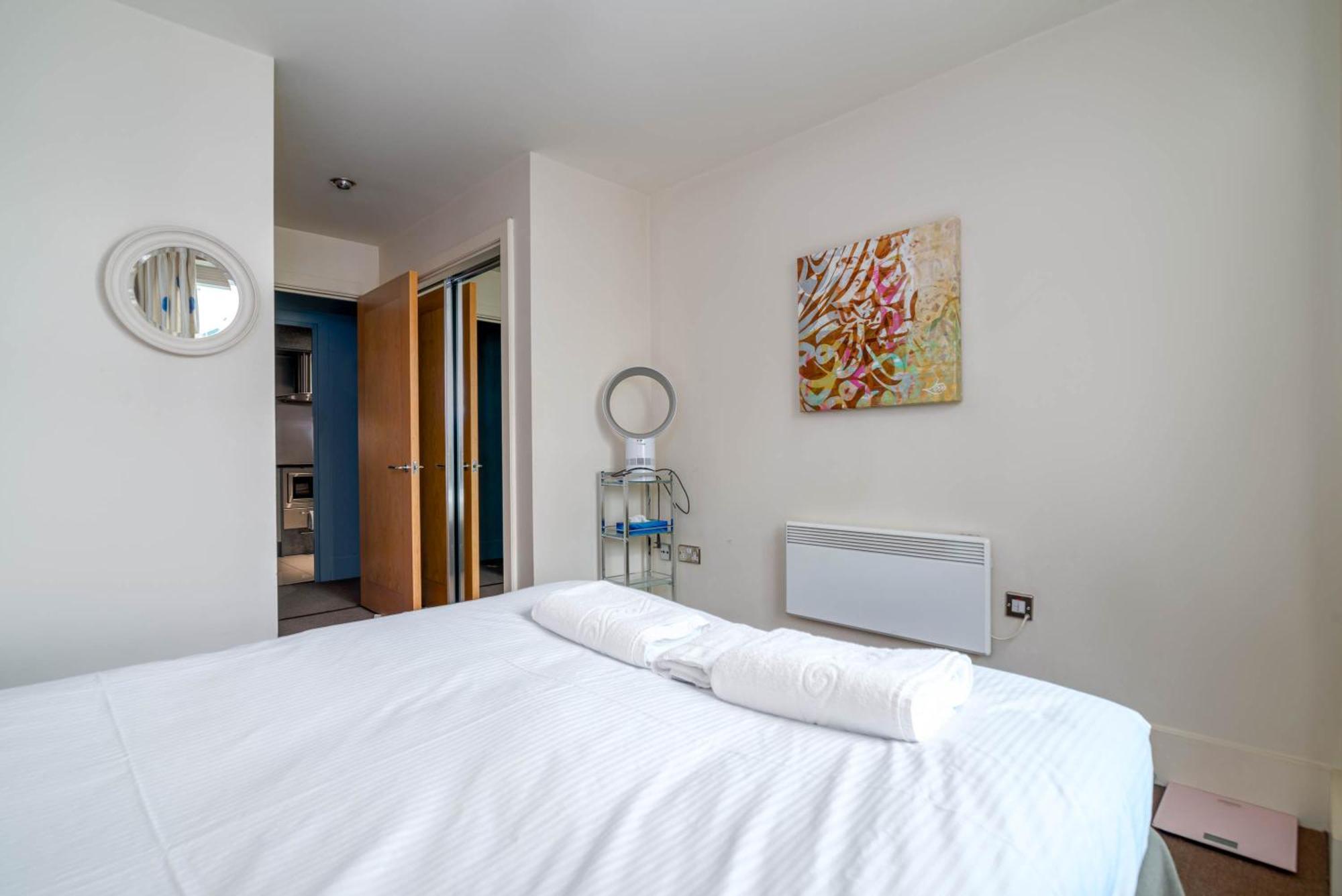 Fabulous 3 Bed Apartment In Vauxhall Лондон Экстерьер фото